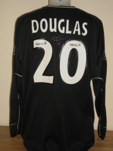 Douglas_Front