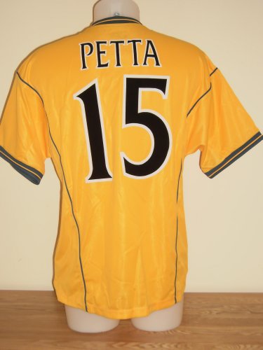 Petta_UC_Away_Back